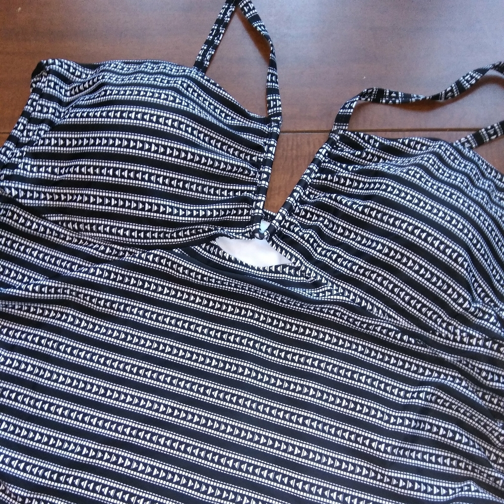 Swim top